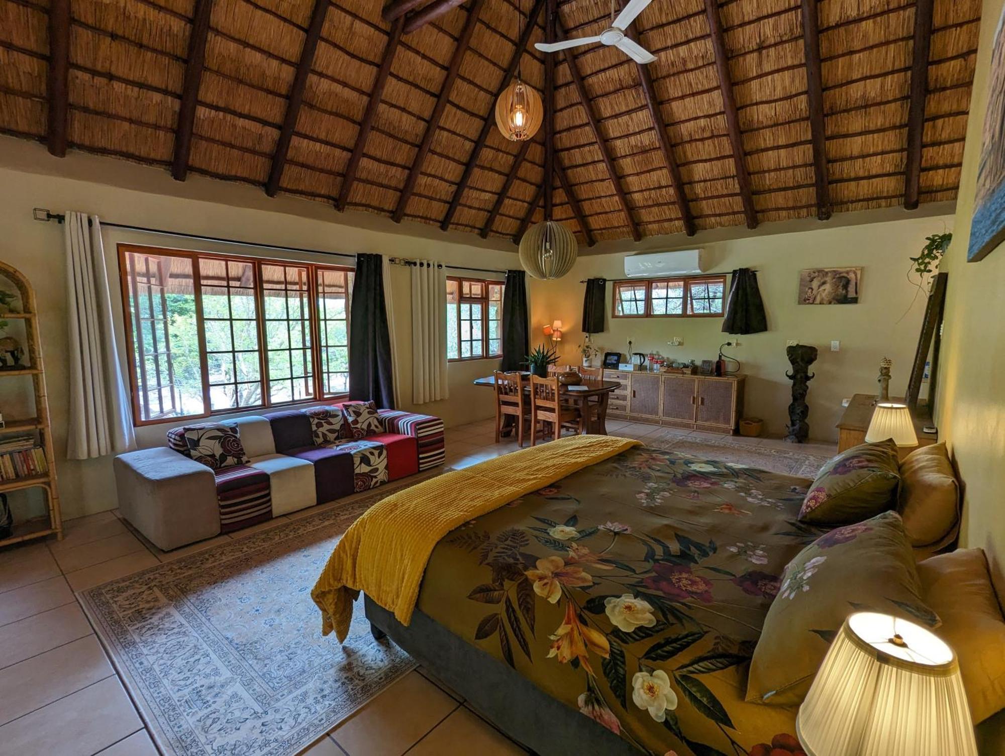 Hasekamp Family Bush Lodge Hoedspruit Exterior foto